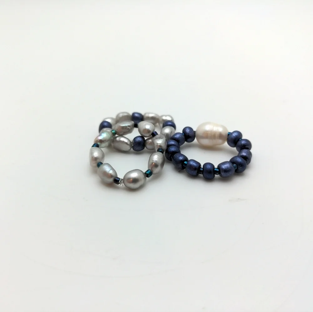 381MIDALANE Baroque Pearl Beaded Ring Set with Glass Beads